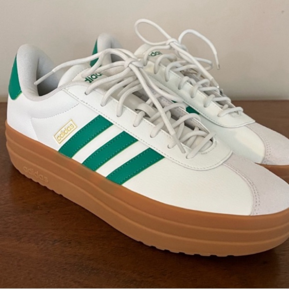 Women’s Platform Adidas VL Court Bold sneakers